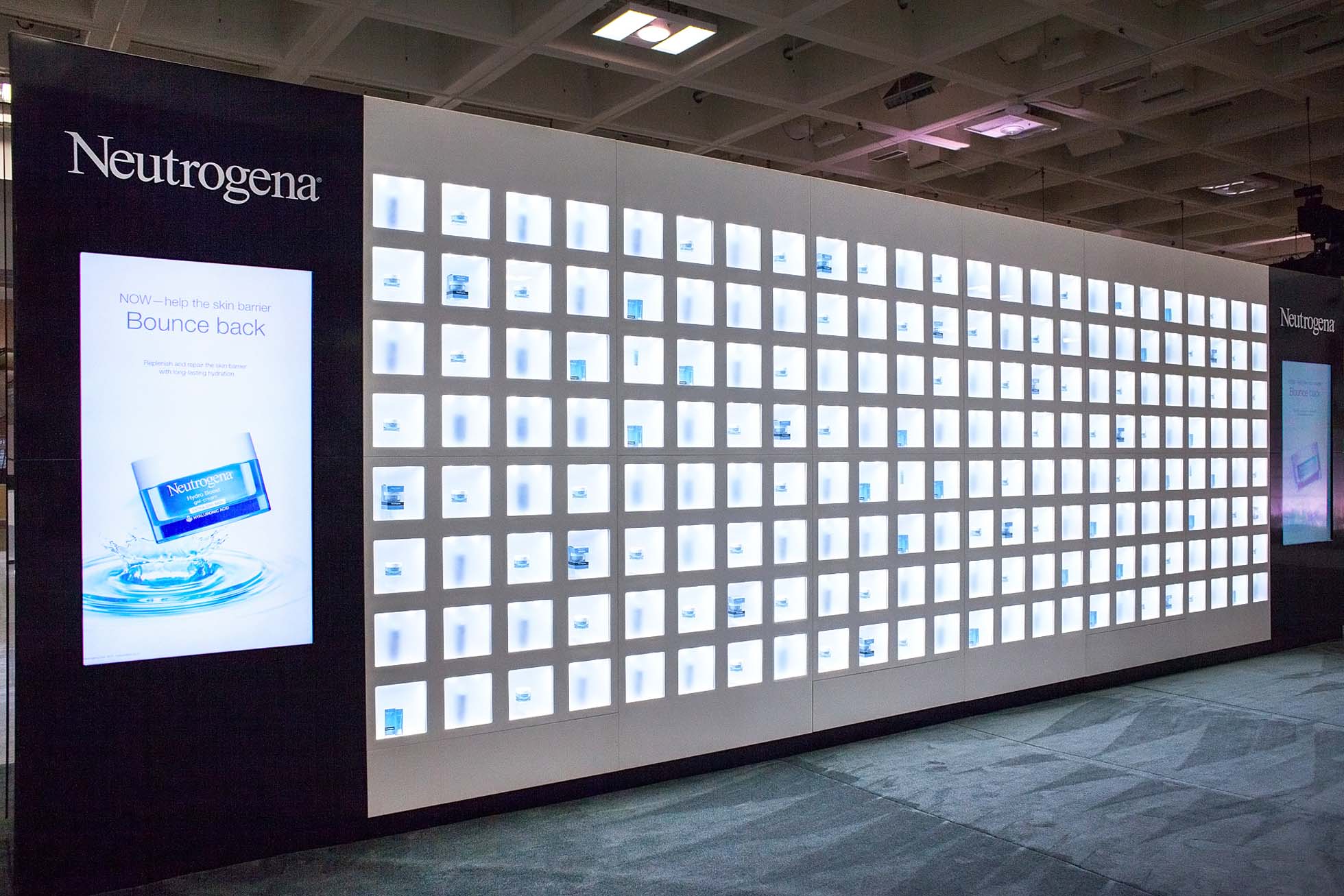 Iontank - Neutrogena PixelWall